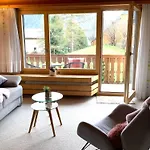 Azalea 6 By Interhome Daire
